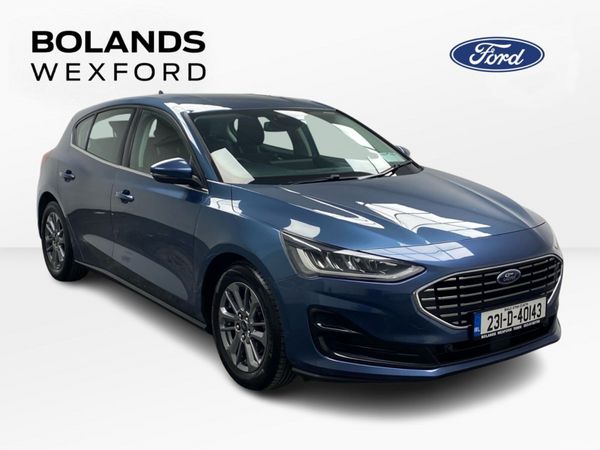 Ford Focus Hatchback, Diesel, 2023, Blue