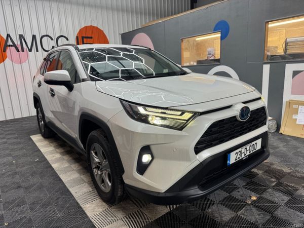 Toyota RAV4 SUV, Petrol Hybrid, 2023, White