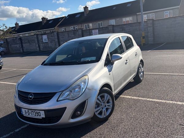 Opel Corsa Hatchback, Diesel, 2011, Silver