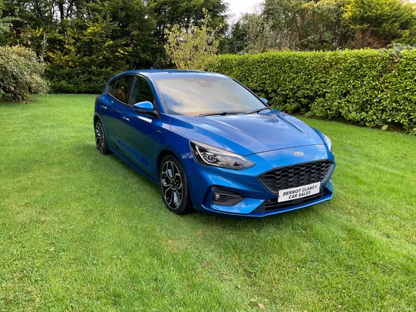 Ford Focus Hatchback, Petrol, 2020, Blue