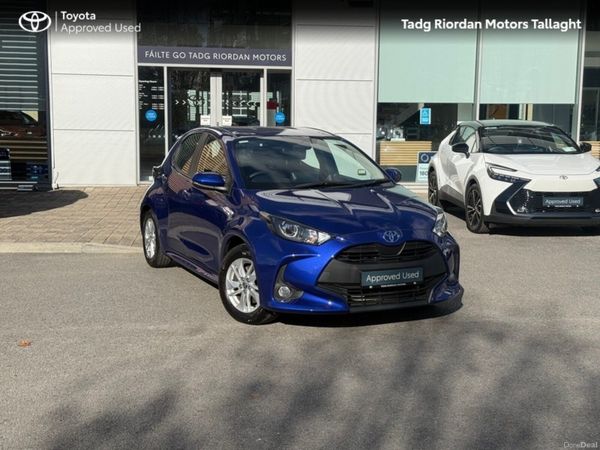 Toyota Yaris Hatchback, Petrol Hybrid, 2026, Blue
