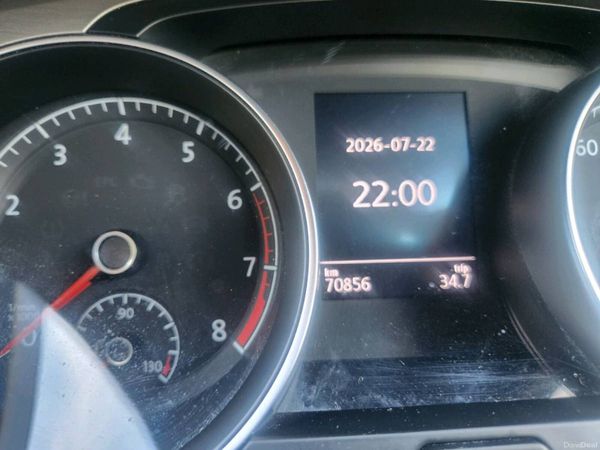 Volkswagen Golf Hatchback, Petrol, 2015, Red