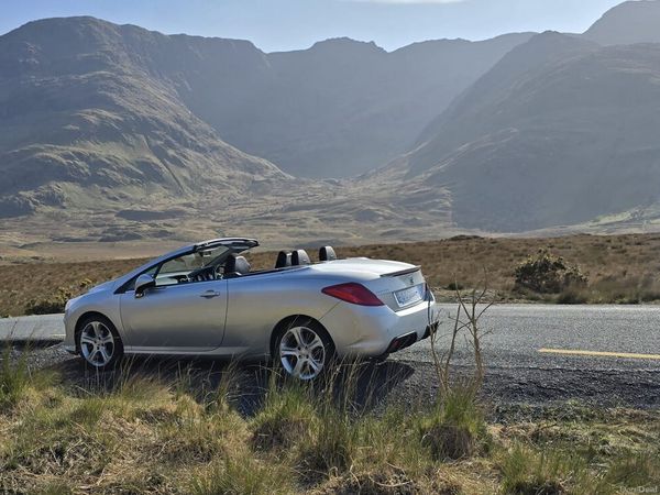 Peugeot 308 Convertible, Diesel, 2010, Silver