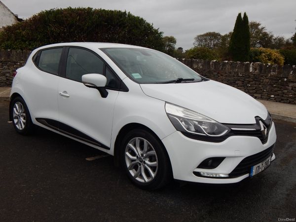 Renault Clio Hatchback, Diesel, 2017, White
