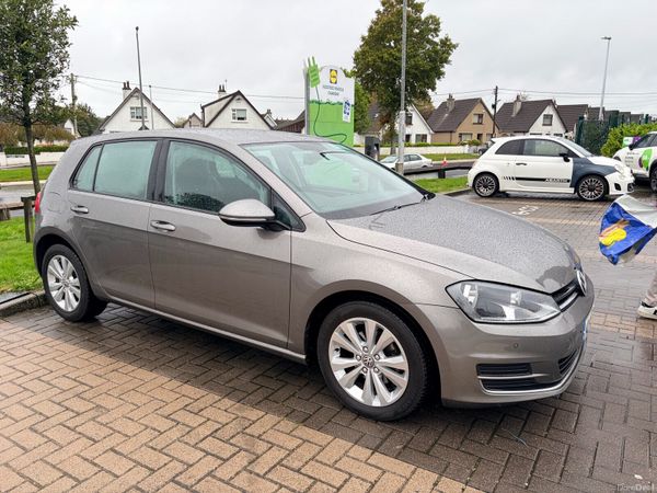 Volkswagen Golf Hatchback, Diesel, 2014, Grey
