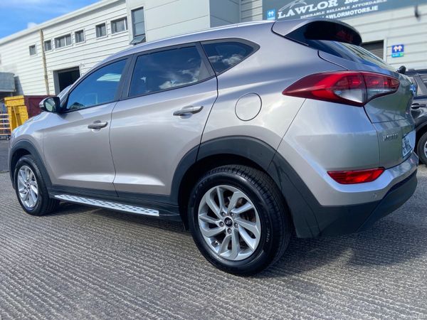 Hyundai Tucson SUV, Diesel, 2016, Beige