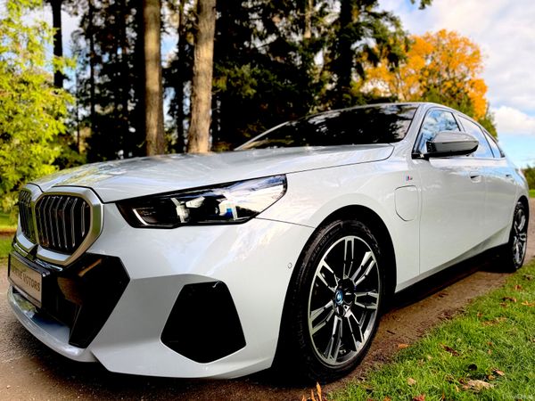 BMW 5-Series Saloon, Petrol Plug-in Hybrid, 2024, Grey