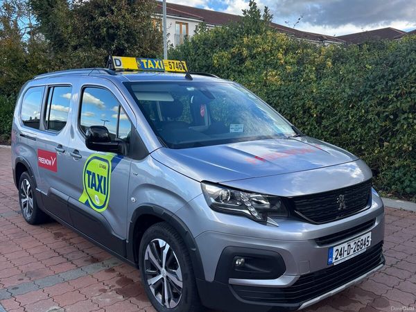 Peugeot Rifter MPV, Diesel, 2024, Grey