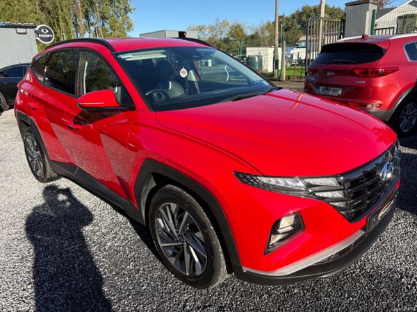 Hyundai Tucson MPV, Diesel, 2024, Red