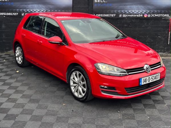 Volkswagen Golf Hatchback, Petrol, 2014, Red