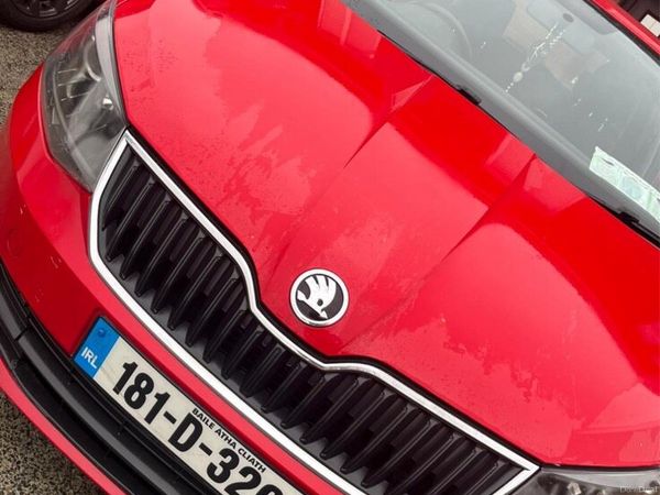 Skoda Fabia Hatchback, Petrol, 2018, Red