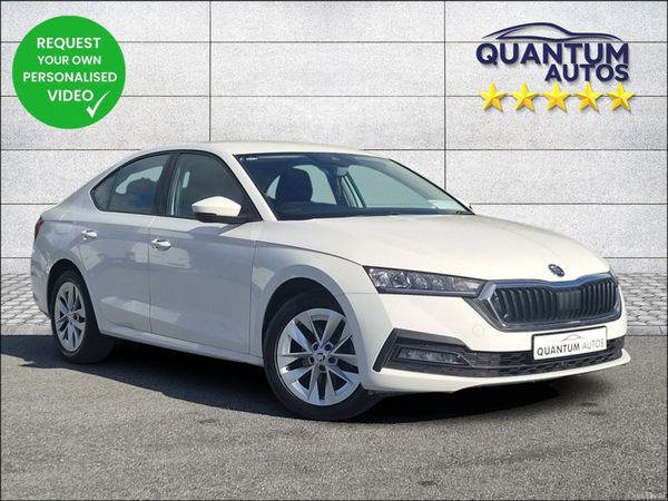 Skoda Octavia Hatchback, Diesel, 2024, White