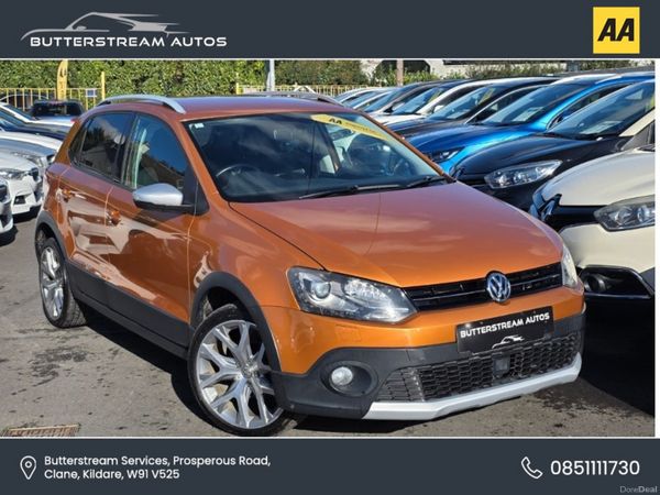 Volkswagen Polo Hatchback, Petrol, 2015, Orange