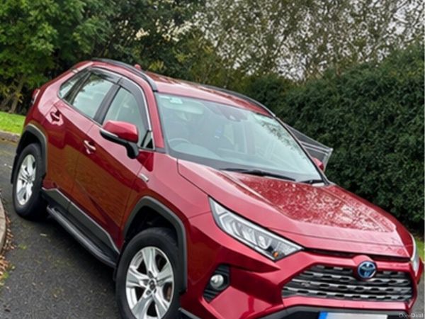 Toyota RAV4 SUV, Petrol Hybrid, 2021, Red