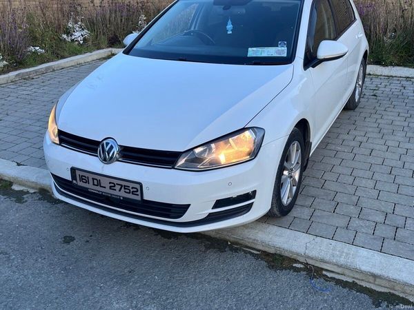 Volkswagen Golf Estate, Diesel, 2016, White
