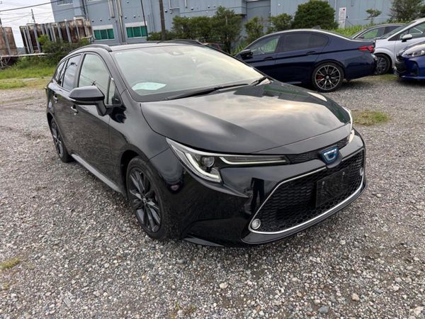 Toyota Corolla Estate, Petrol Hybrid, 2021, Black