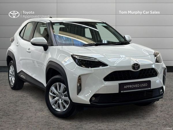 Toyota Yaris Cross Hatchback, Petrol Hybrid, 2026, White