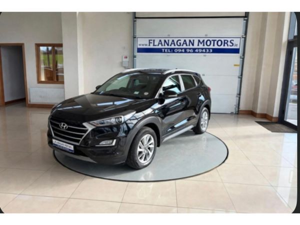 Hyundai Tucson MPV, Diesel, 2016, Black