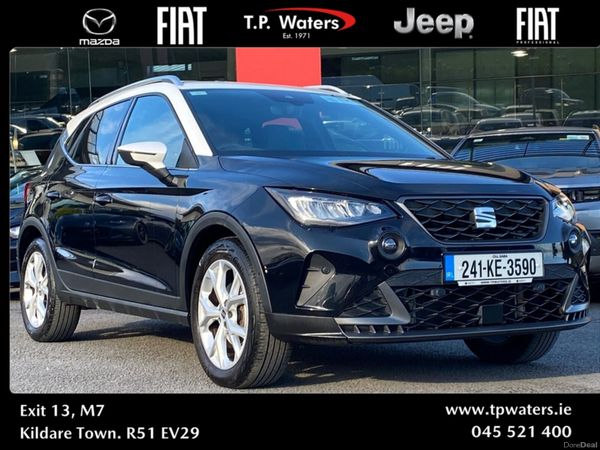 SEAT Arona Hatchback, Petrol, 2024, Black