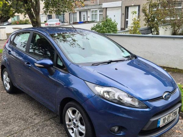 Ford Fiesta Hatchback, Petrol, 2010, Blue