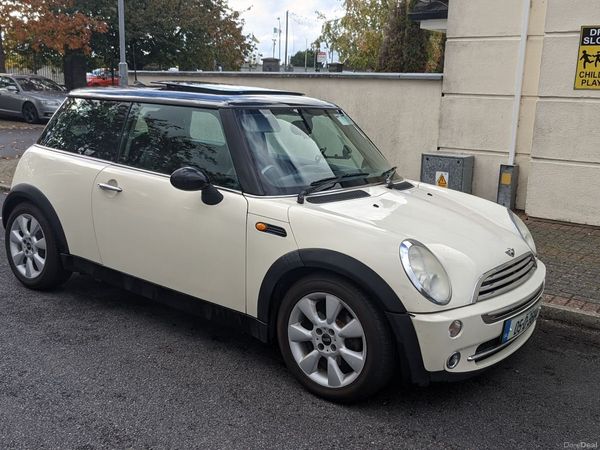 Mini Cooper Hatchback, Petrol, 2005, White