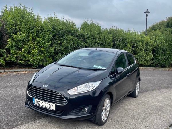 Ford Fiesta Hatchback, Petrol, 2016, Black