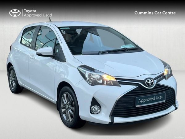 Toyota Yaris Hatchback, Petrol, 2017, White