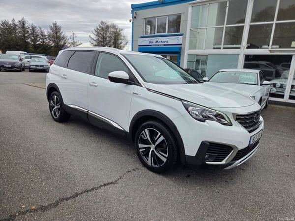 Peugeot 5008 MPV, Diesel, 2018, White