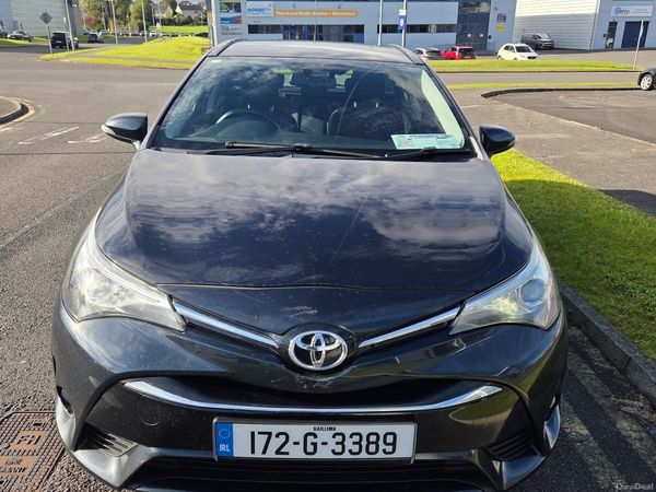 Toyota Avensis Estate, Diesel, 2017, Grey