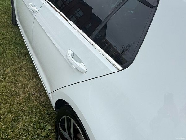 Volkswagen Golf Hatchback, Petrol, 2017, White