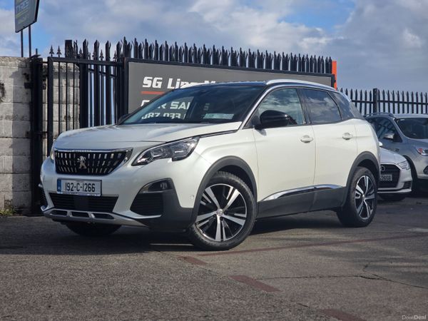 Peugeot 3008 MPV, Petrol, 2019, White