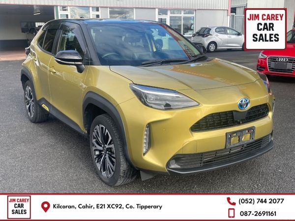 Toyota Yaris Cross Hatchback, Petrol Hybrid, 2021, Gold