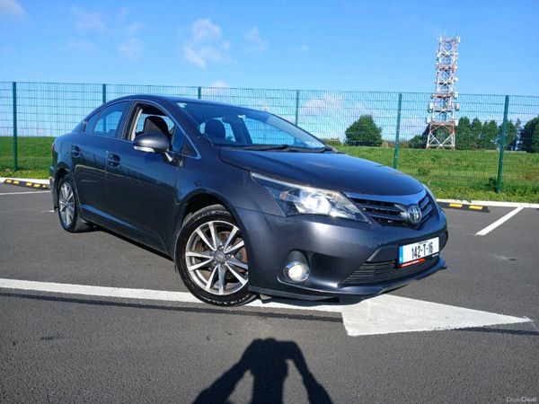 Toyota Avensis Saloon, Diesel, 2014, Grey