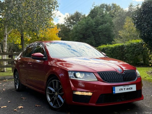 Skoda Octavia Hatchback, Diesel, 2017, Red