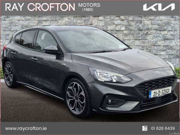 Ford Focus Hatchback, Petrol Hybrid, 2021, Grey