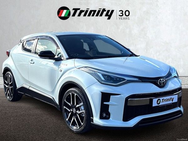 Toyota C-HR SUV, Petrol Hybrid, 2020, White
