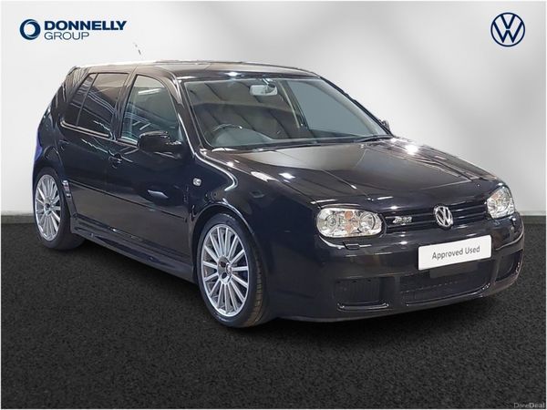 Volkswagen Golf Hatchback, Petrol, 2004, Black