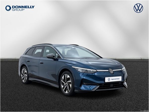 Volkswagen ID.7 Estate, Electric, 2026, Blue