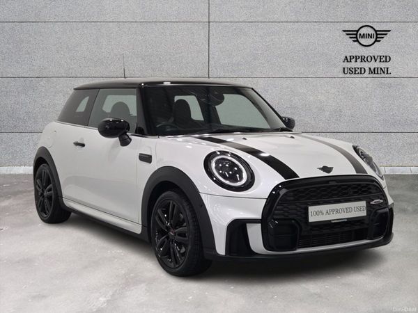 Mini Cooper Hatchback, Petrol, 2024, White