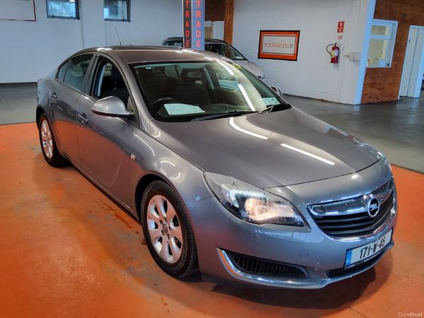 Opel Insignia Saloon, Diesel, 2017, Grey