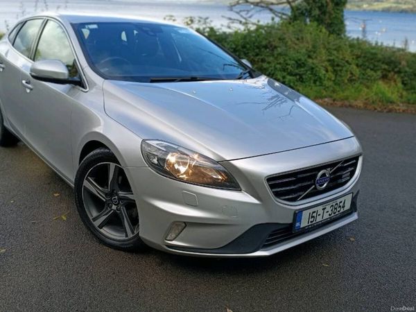 Volvo V40 Hatchback, Diesel, 2015, Silver