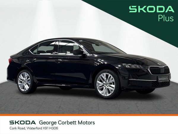 Skoda Octavia Saloon, Petrol, 2026, Black