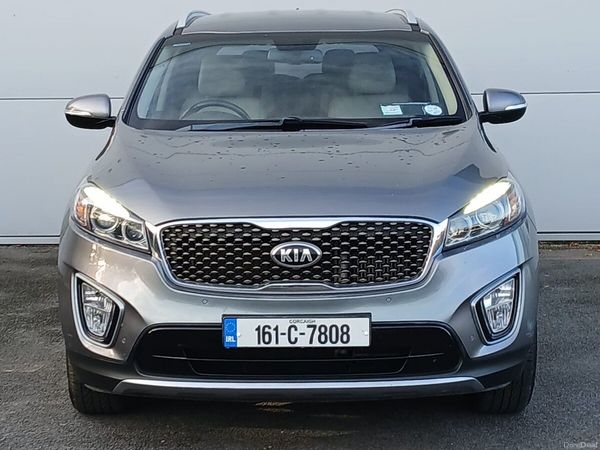 Kia Sorento SUV, Diesel, 2016, Grey