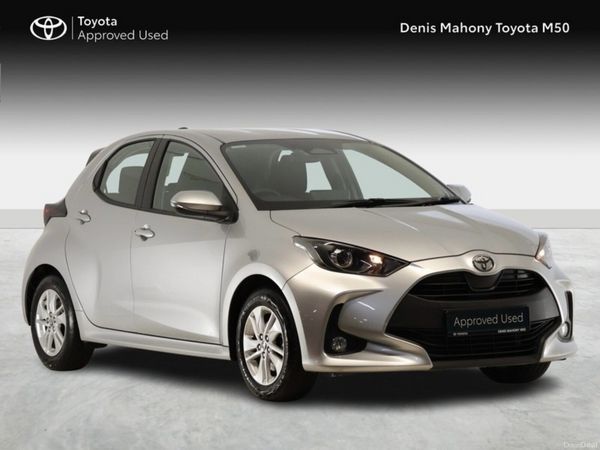 Toyota Yaris Hatchback, Petrol Hybrid, 2026, Grey