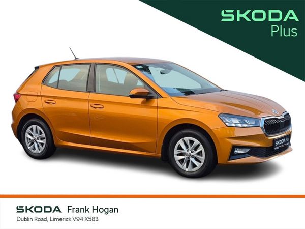 Skoda Fabia Hatchback, Petrol, 2023, Orange