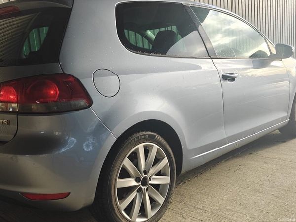 Volkswagen Golf Hatchback, Petrol, 2009, Blue