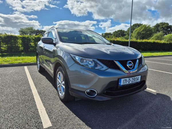 Nissan Qashqai SUV, Petrol, 2017, Grey
