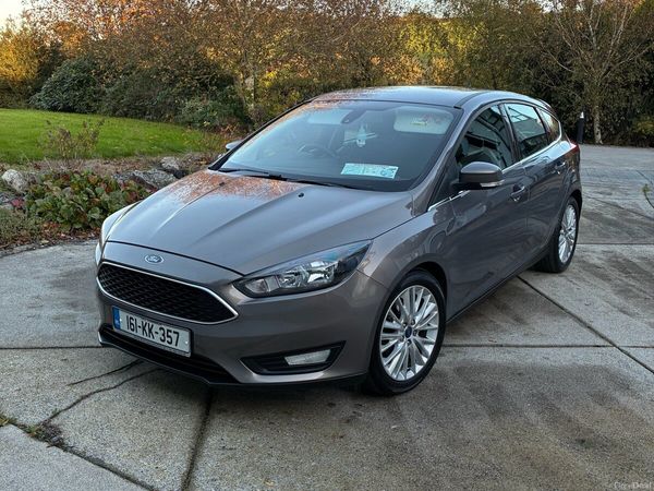 Ford Focus Hatchback, Diesel, 2016, Brown