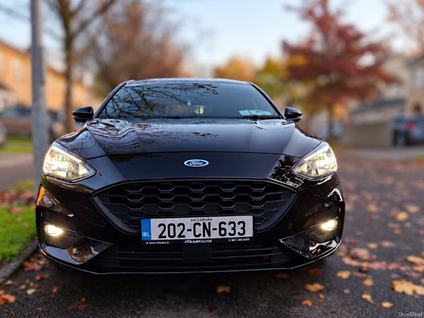 Ford Focus Hatchback, Petrol, 2020, Black
