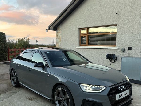 Audi A4 Saloon, Diesel Hybrid, 2021, Grey